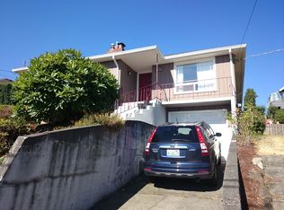 3243 37th Ave SW, Seattle, WA 98126