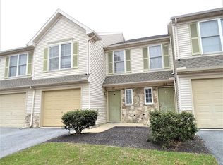 107 Pepperton Ct, Lititz, PA 17543
