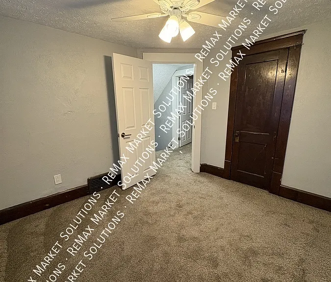 979 Neptune Ave — Photo 23