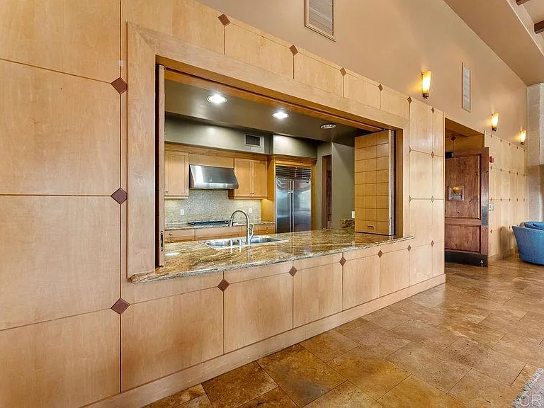 2712 Villas Way — Photo 37