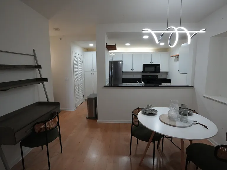 1655 Mission St #930 — Photo 6