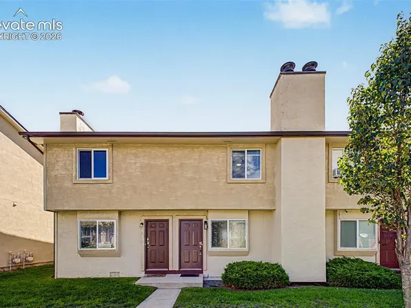 3135 Starlight Cir, Colorado Springs, CO 80916