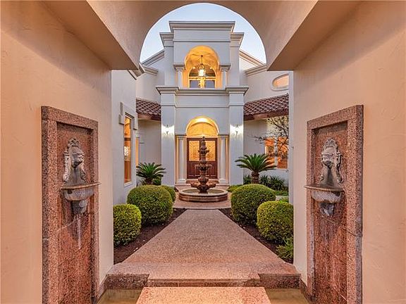 3rd image of 6603 W Courtyard Dr