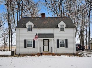 1339 2nd St, Plainwell, MI 49080