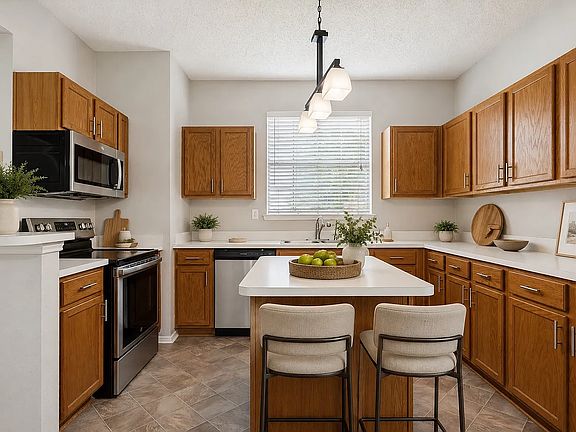 5th image of 6722 Conestoga Dr