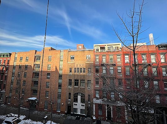 4th image of 446 W 46th St APT 9