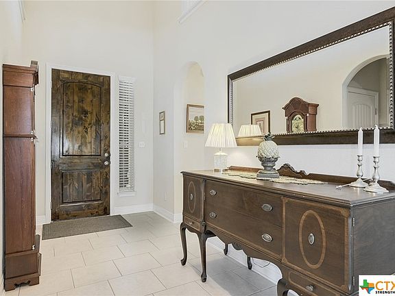 4th image of 304 Tangerine Dr