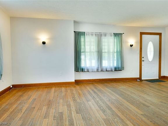 5th image of 6349 Downs Rd NW