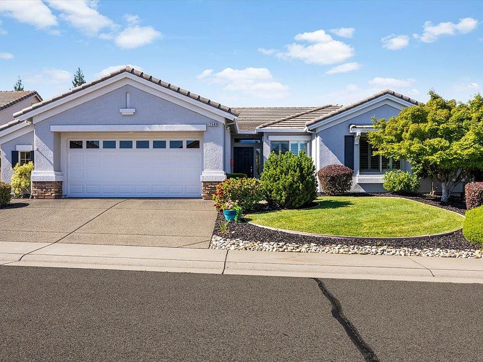 1st image of 2543 Woodacre Ln
