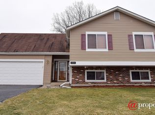 771 Balboa Ter E, Bartlett, IL 60103