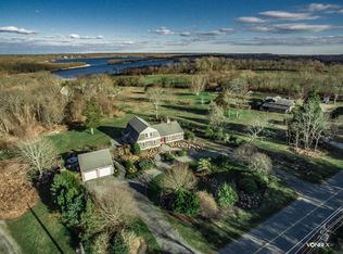 44 Old Main Rd, Little Compton, RI 02837