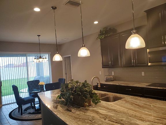 4th image of 11611 Tetrafin Dr