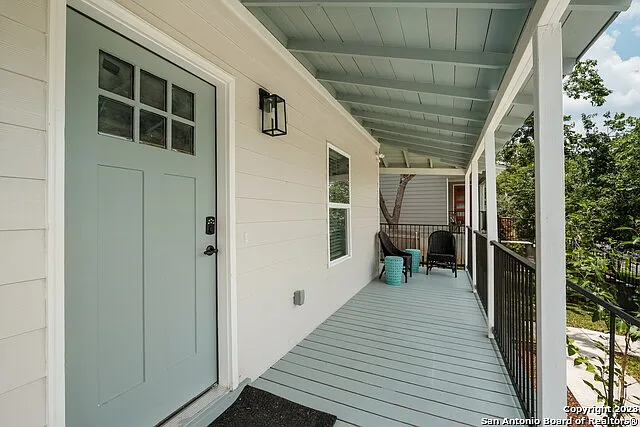 262 Claremont Ave #1 — Photo 2