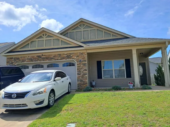 2711 Magnum Dr, Sumter, SC 29150