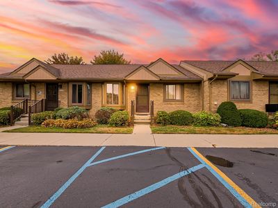 27753 Trailbrooke Cir, Westland, MI, 48185