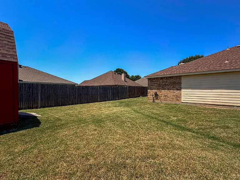 1009 McKavett Dr — Photo 28