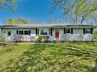 1865 Arcadia Dr, Saint Joseph, MI 49085