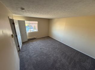 345 Hampshire Dr APT 9, Hamilton, OH