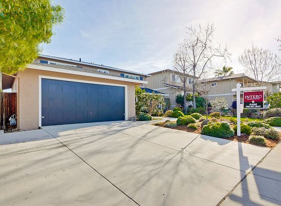 5th image of 1460 Luning Dr