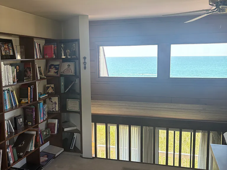 9407 Whispering Sands Dr — Photo 25
