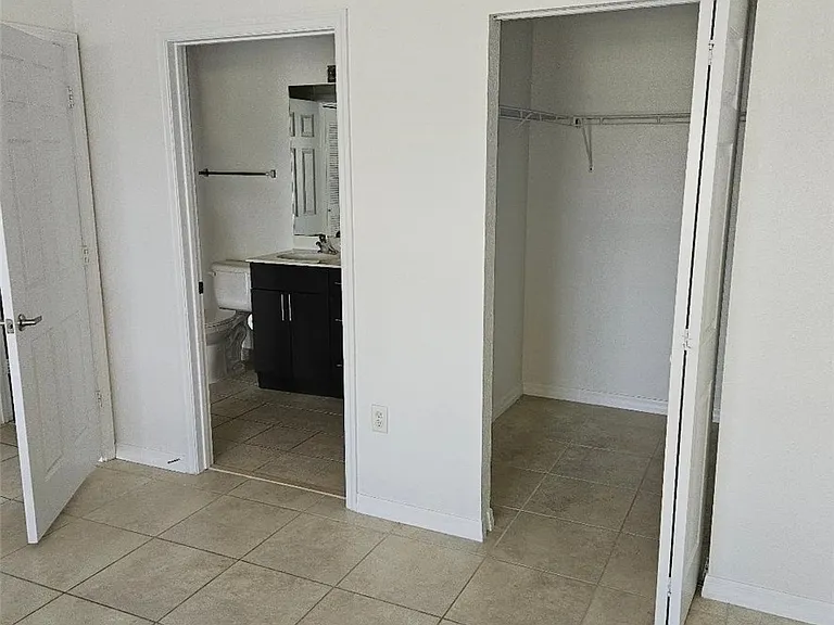 13170 Bella Casa Cir #293 — Photo 10
