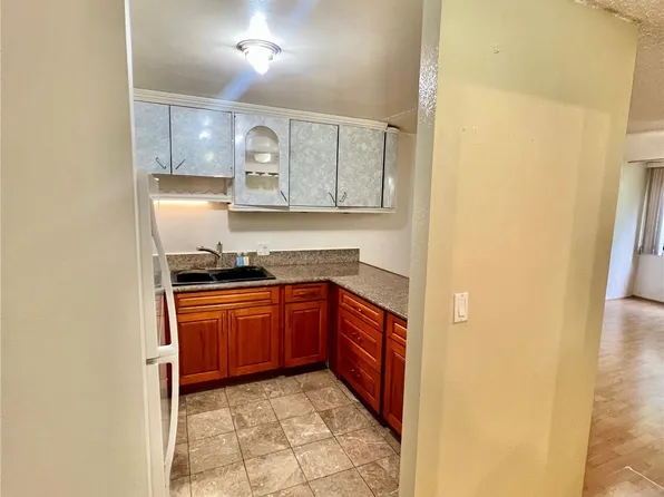 1255 Nuuanu Ave APT 407, Honolulu, HI 96817