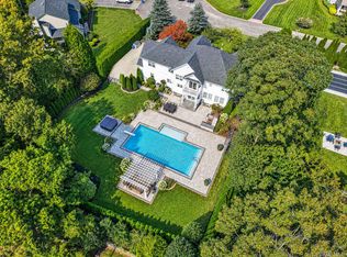 15 Woodland Court, Wading River, NY 11792