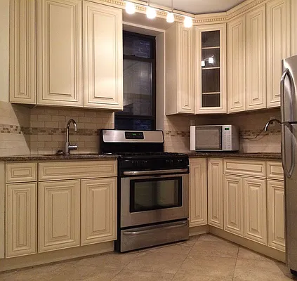 Rented by EXR | media 11