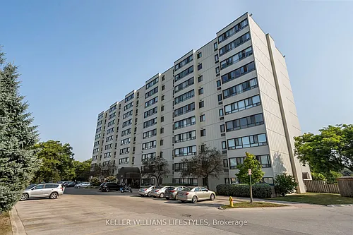 1600 Adelaide St N Photo 1