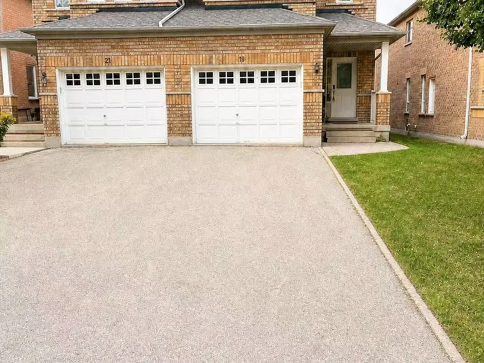 19 Casabel Dr #UPPER