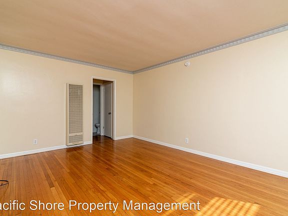 2nd image of 1715 Ellsmere Ave APT 2