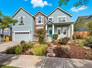 4553 Wolf Run Dr, Medford, OR 97504