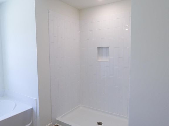 5th image of 3409 Chandler Way