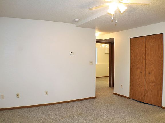 4th image of 457-479 S Scott Blvd #459