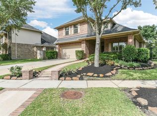 18523 S Raven Shore Dr, Cypress, TX 77433