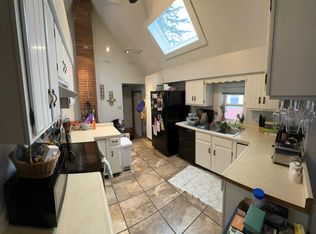 1936 Carroll Ave #2, Saint Paul, MN 55104