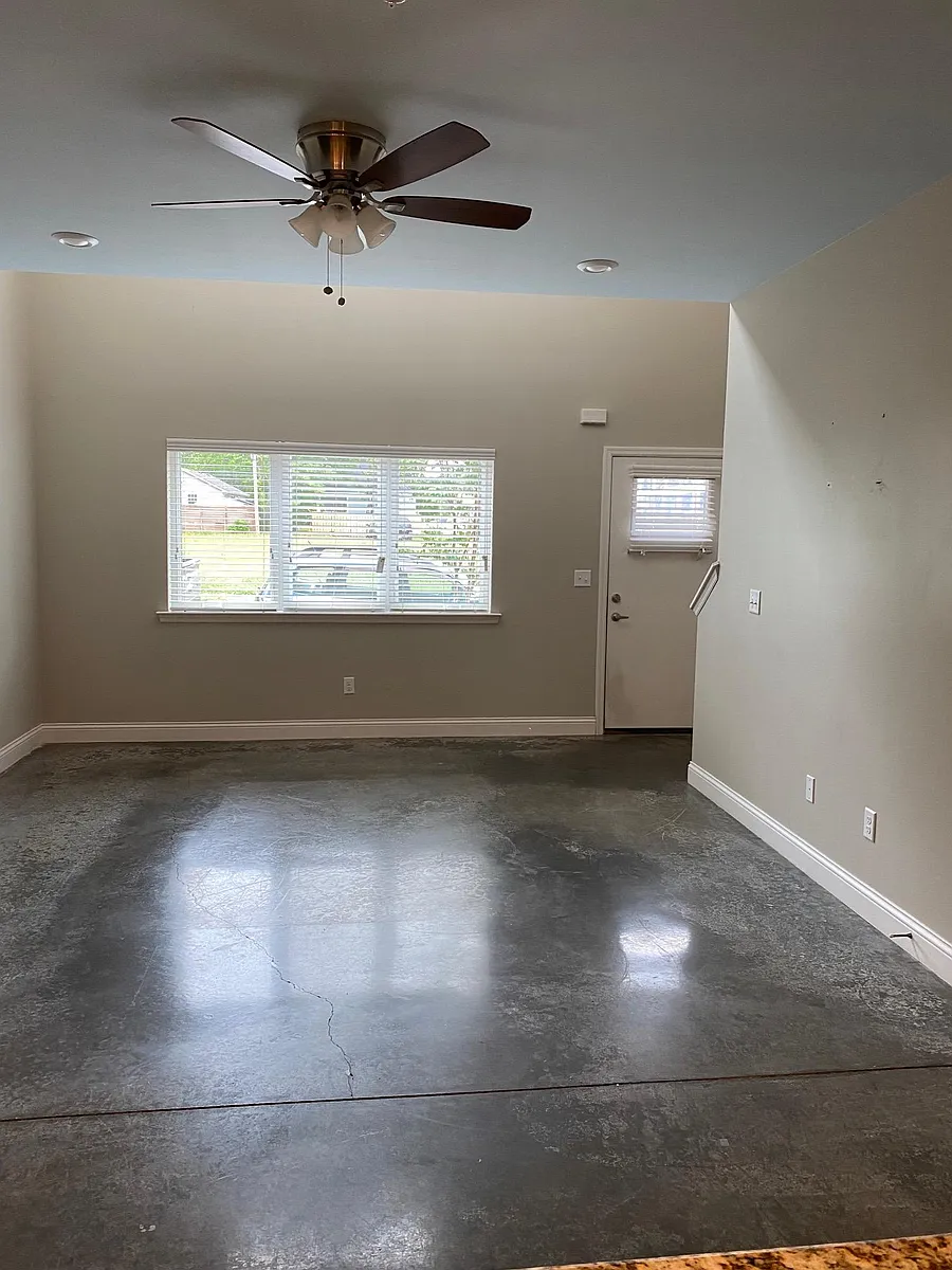 front door/living room - 2024 Chamberlain Ave