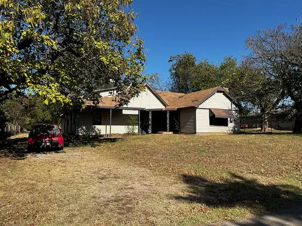 12 W Grant St, Agra, OK 74824