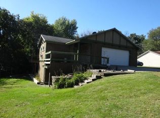 1160 E Ridge Dr, Chelsea, IA 52211