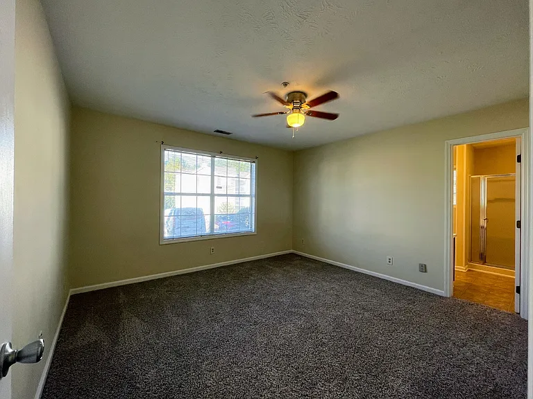 224 Waterdown Dr #1 — Photo 11