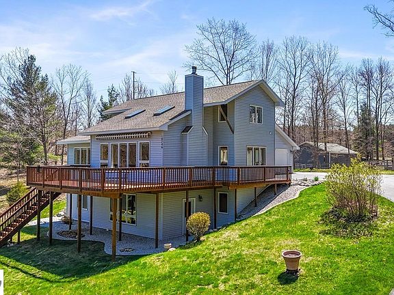 4th image of 10746 Deal Rd