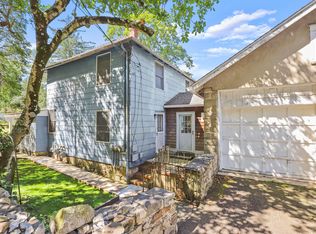 220 Sheephill Rd #2, Riverside, CT 06878