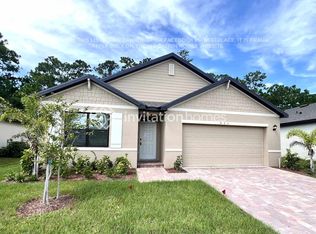 493 Sea Spray Dr, Fort Pierce, FL 34945