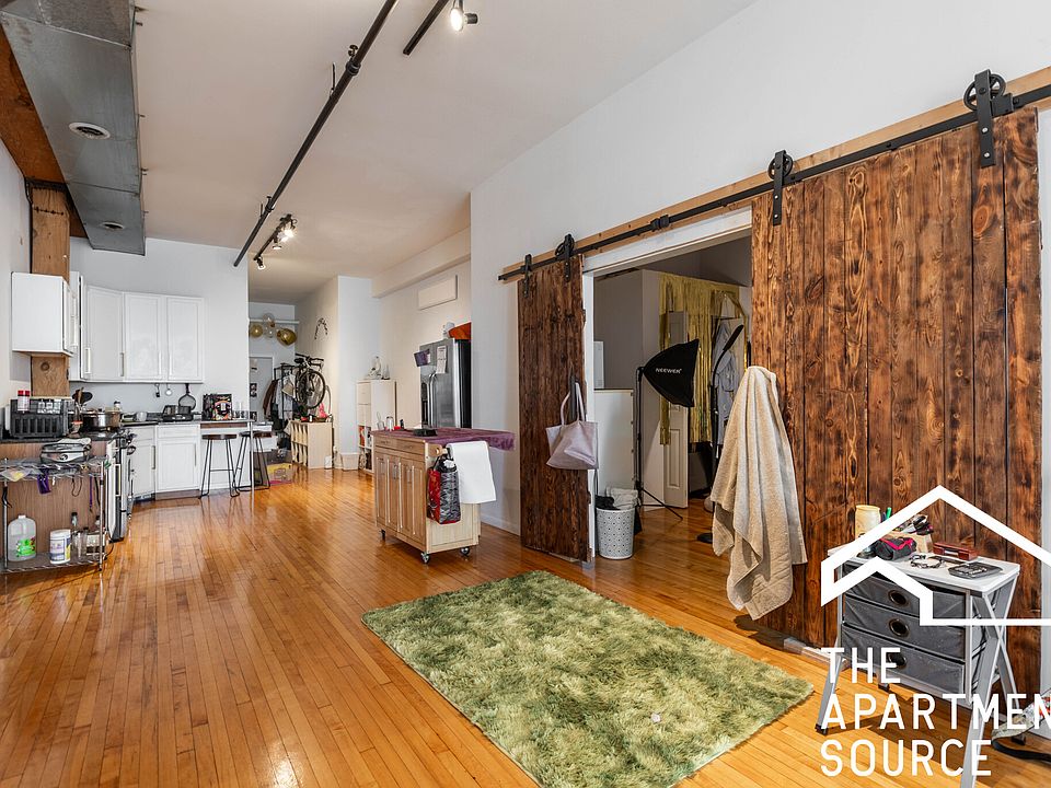 1st image of 2412 W North Ave #3E