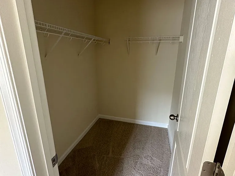 Clairmont at Farmgate — Photo 45