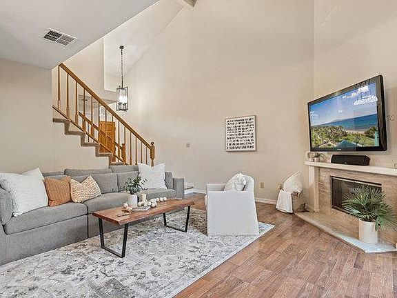 3rd image of 2101 Ornellas Dr