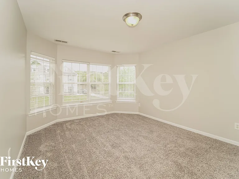 12204 Palomar Dr — Photo 8