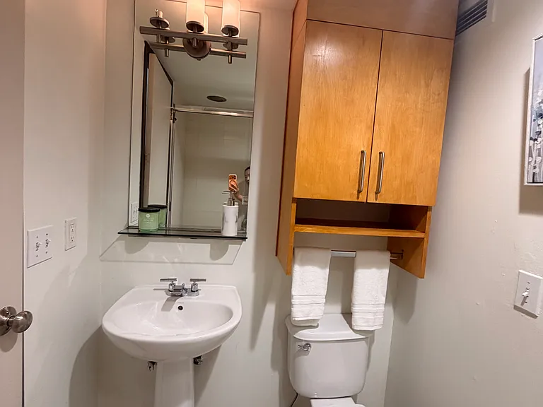 111 SW Harrison St #7H — Photo 19