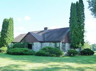 93 Bruyn Tpke, Shawangunk, NY 12589