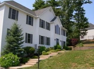 5 Castle Ridge Rd, Salem, NH 03079